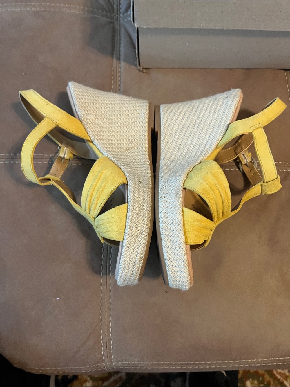 B.ø.c Yellow T-Strap Espadrille Wedge Sandals - Picture 3 of 8